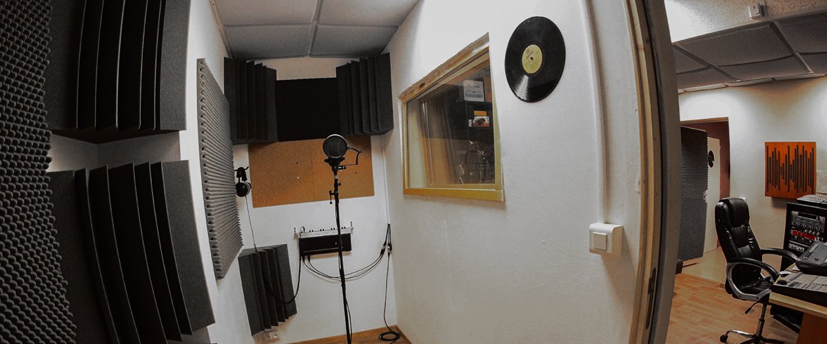 Acoustic Vocal Voice Record Room Pod